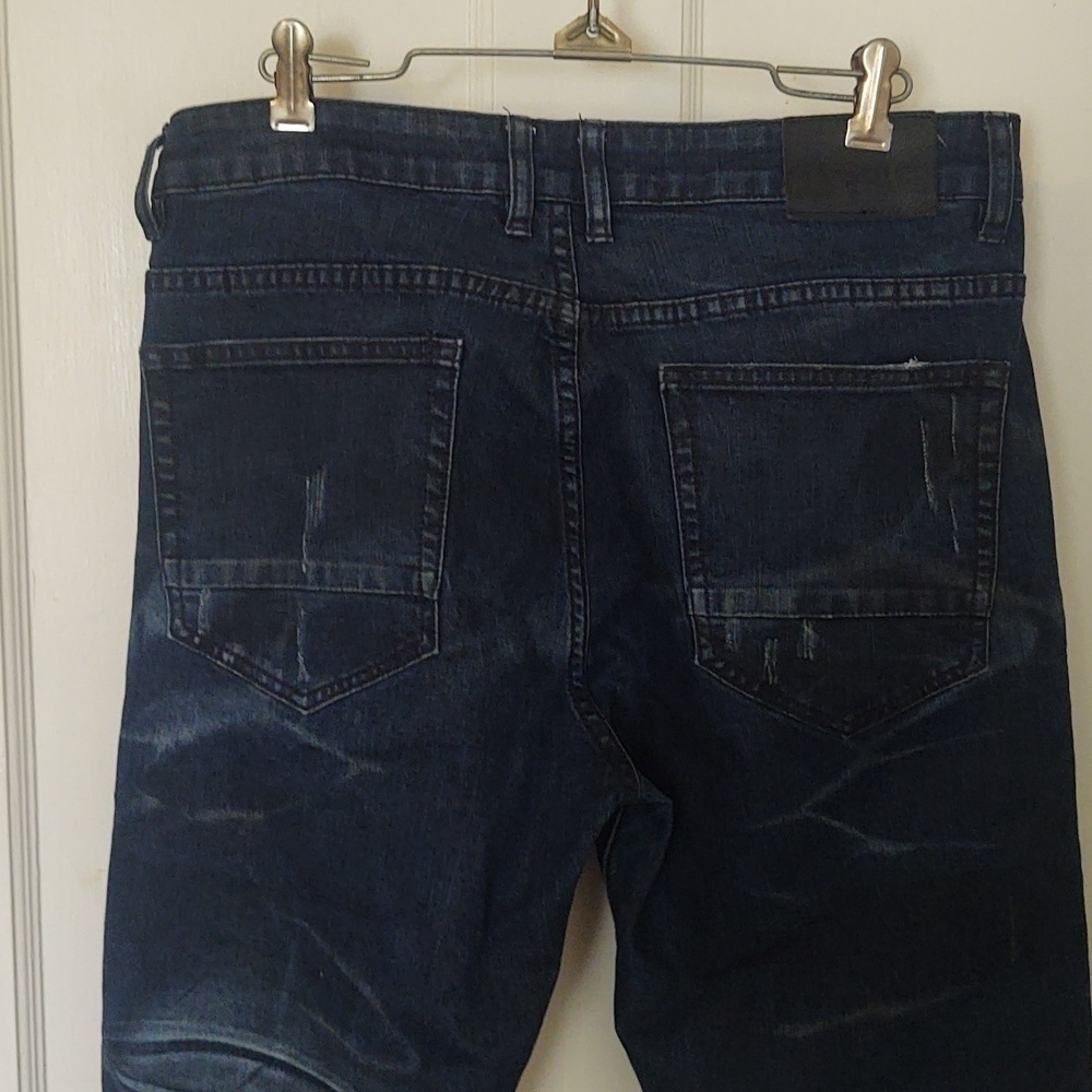R. Sole Denim Moto Style Slim Fit Distressed Jeans Sz 34 x 32 - Picture 7 of 11